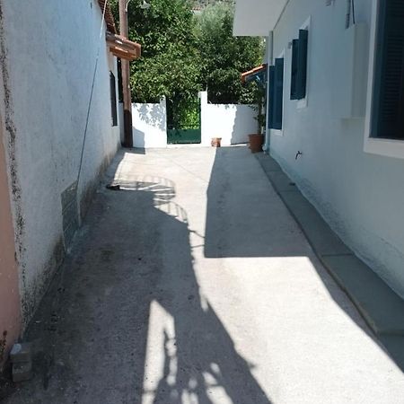 Apartment Rustico Epidaurus Zewnętrze zdjęcie